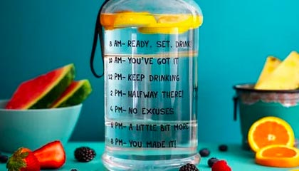 乌首都降半旗，得罪中方的泽连斯基，却要中方出头，外交部回应