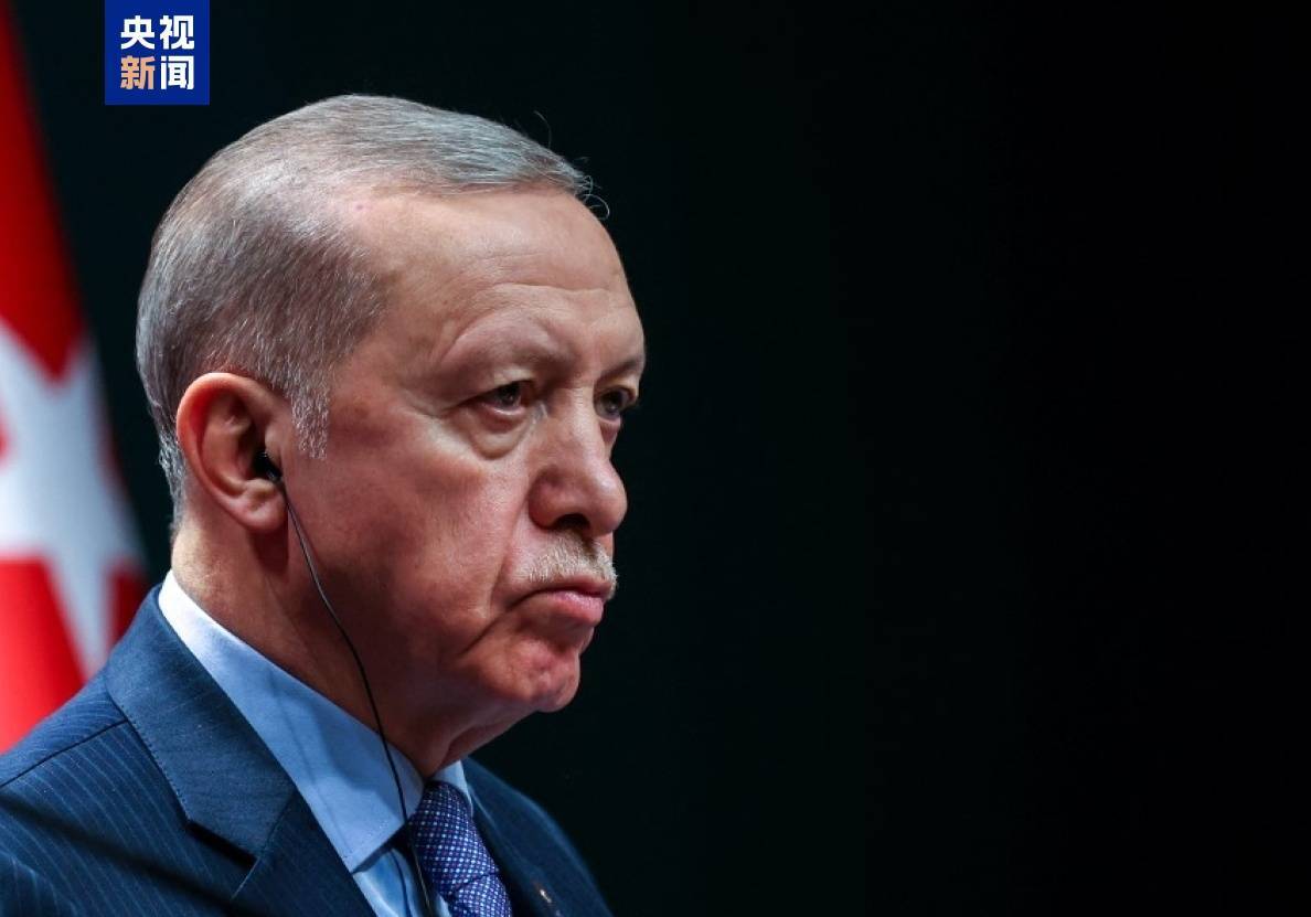 24小时超100次空袭,以色列轰炸叙利亚图什么?