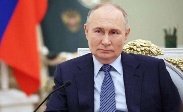 16万俄军攻城，决战在即，特朗普要拉俄签字？普京访华前批准计划