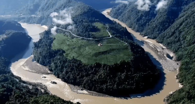 不自量力！西藏大坝刚动工，印度人口嗨：占领西藏，为我所用？