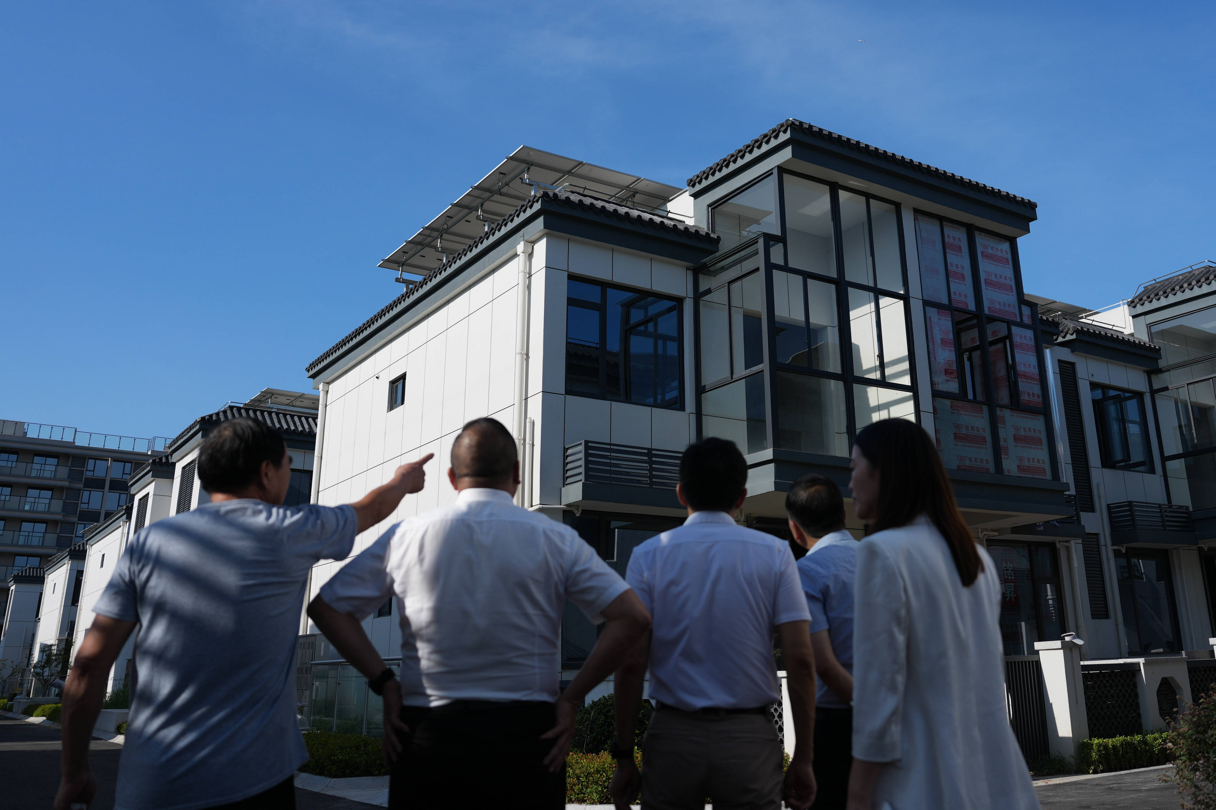 浙江宁波:农村屋顶光伏项目并网 村民共享“阳光经济”