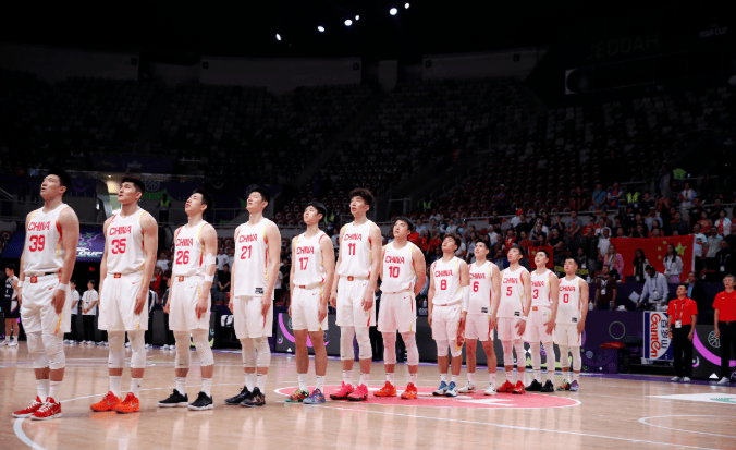 时隔10年，中国男篮再进亚洲杯四强