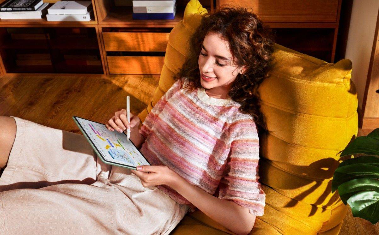 体验软着陆 鸿蒙生态为什么要"绑定"千万大学生